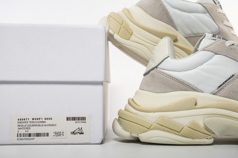 Ba*len*cia*ga white triple s trainers