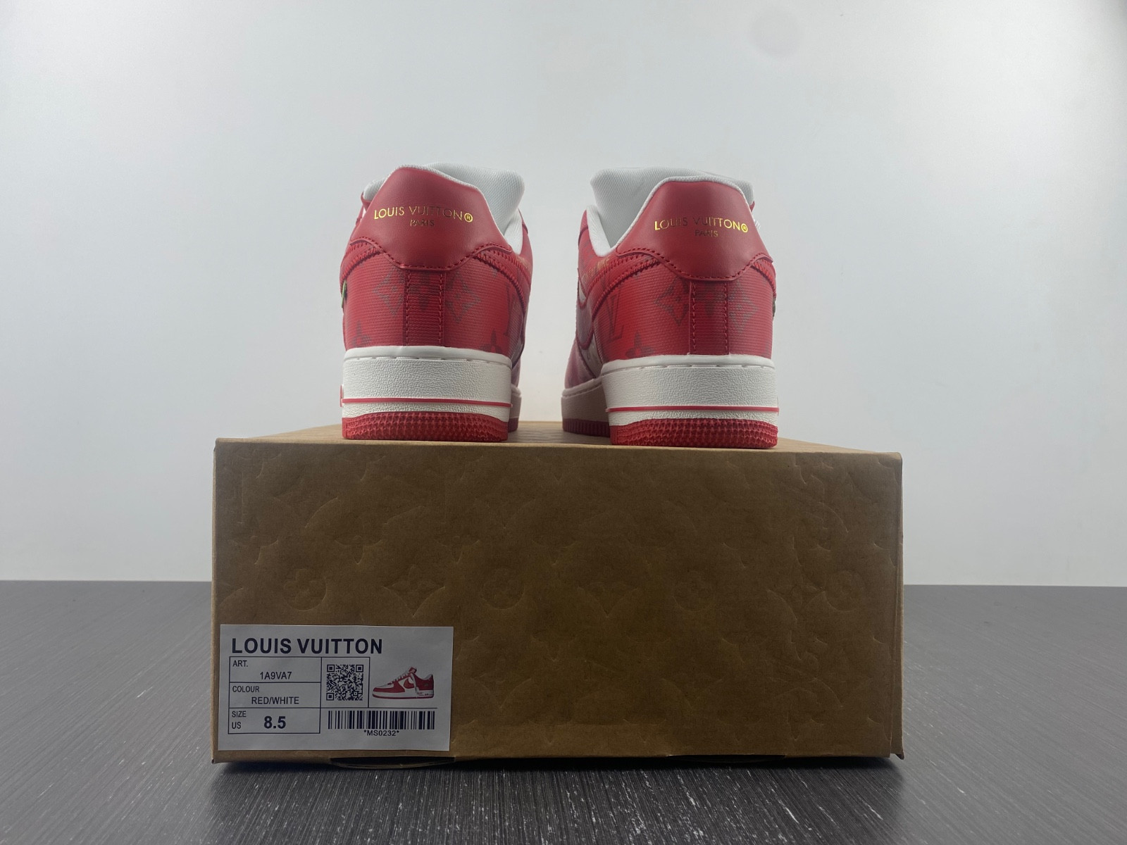 lwe sneaker