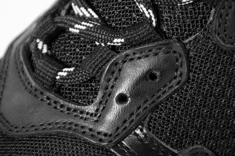 Ba*len*cia*ga triple s triple black