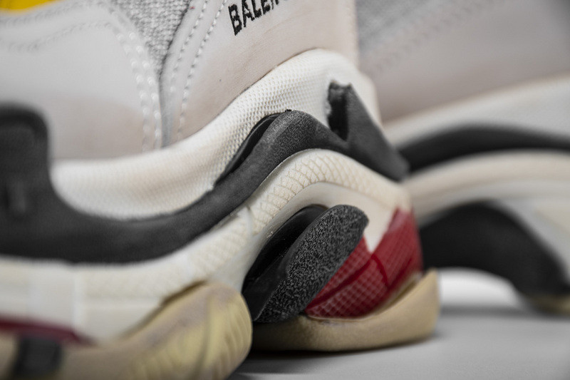 Ba*len*cia*ga triple s cream yellow red women