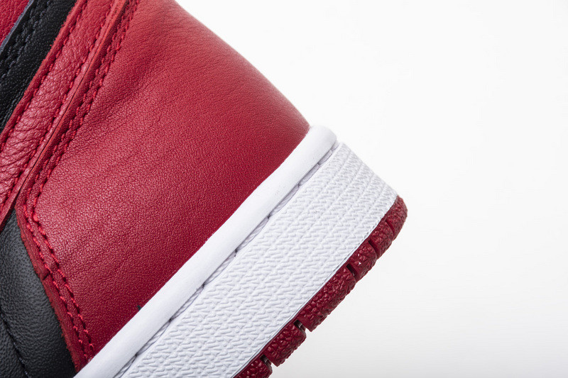 air jordan 1 retro high banned black red 555088-001