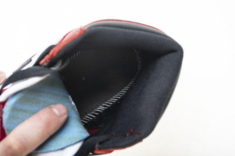 air jordan 1 retro high og chicago 555088-101