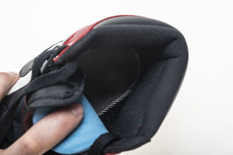 air jordan 1 retro high og bred toe 555088-610