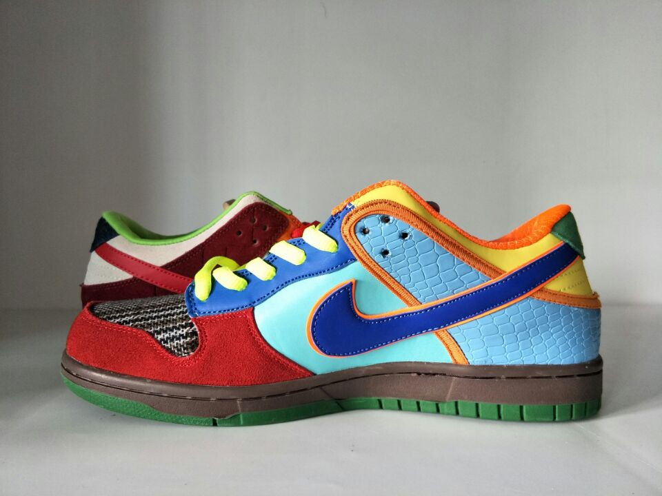 nike dunk sb low what the dunk 318403-141