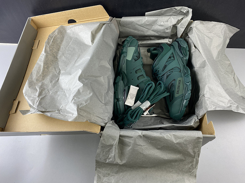 Ba*len*cia*ga track sneaker