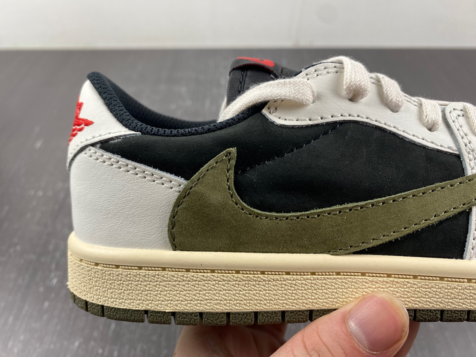 jordan 1 retro low og sp travis scott olive (ps) kids dz5909-106