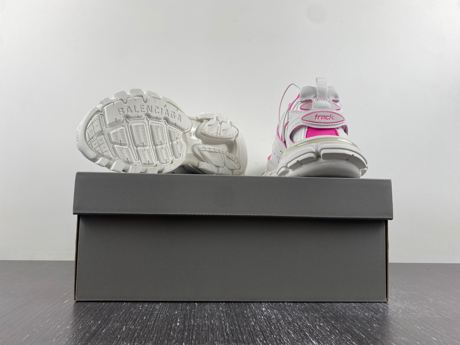 Ba*len*cia*ga track sneaker