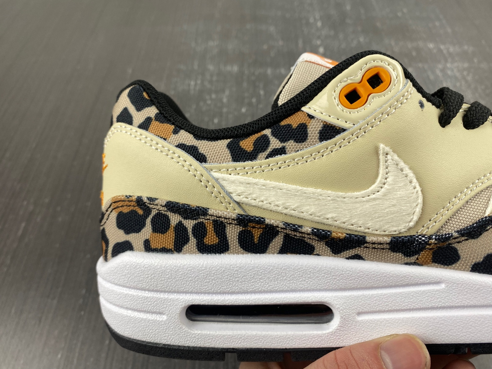 nike air max 1 leopard (women