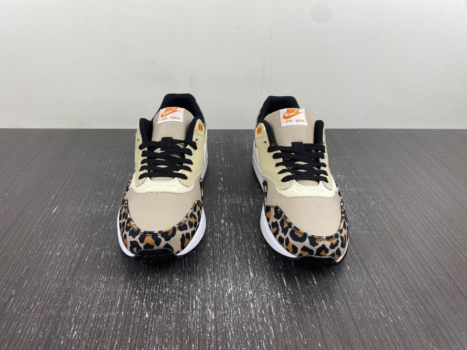 nike air max 1 leopard (women