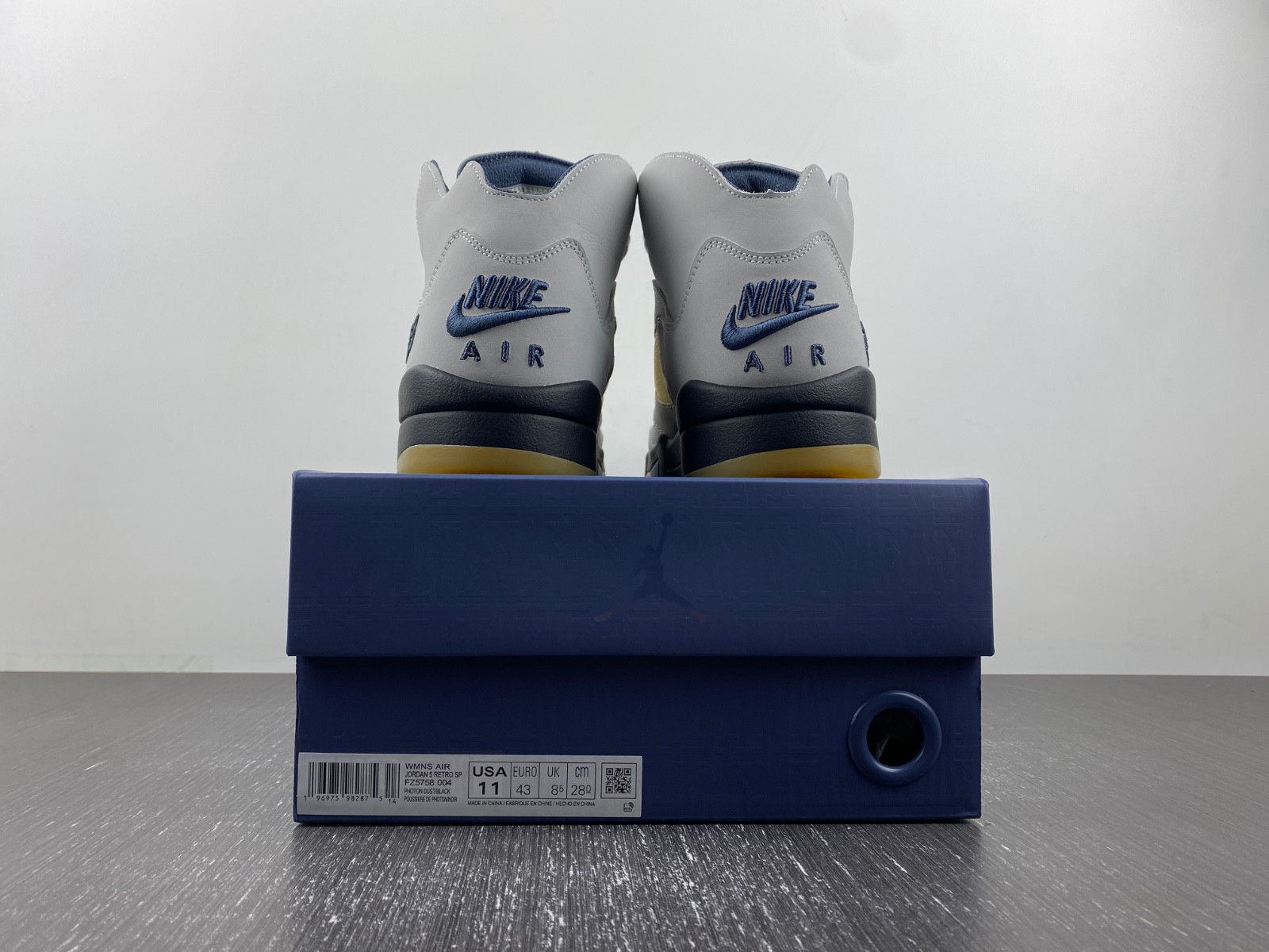 a ma maniere x air jordan 5 “diffused blue x aj5 fz5758-004
