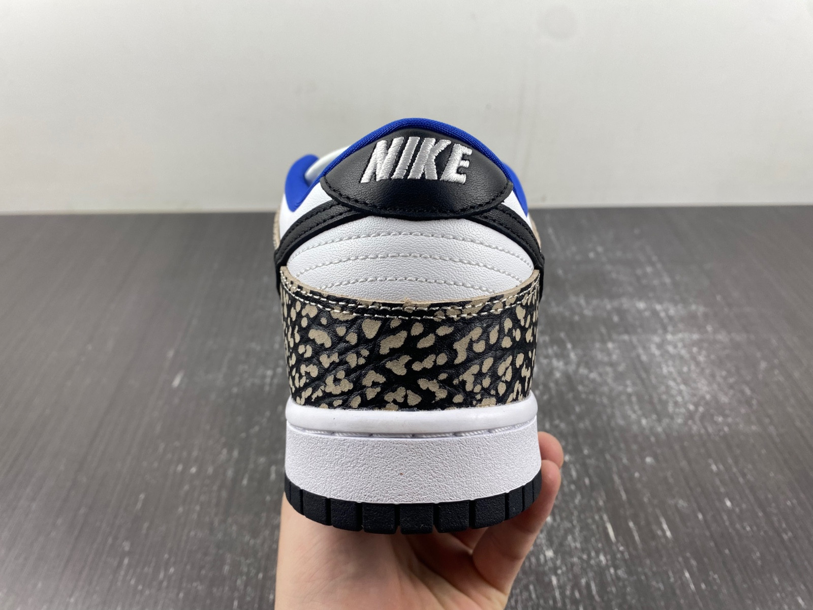 nike sb dunk low “white cement 304292-001