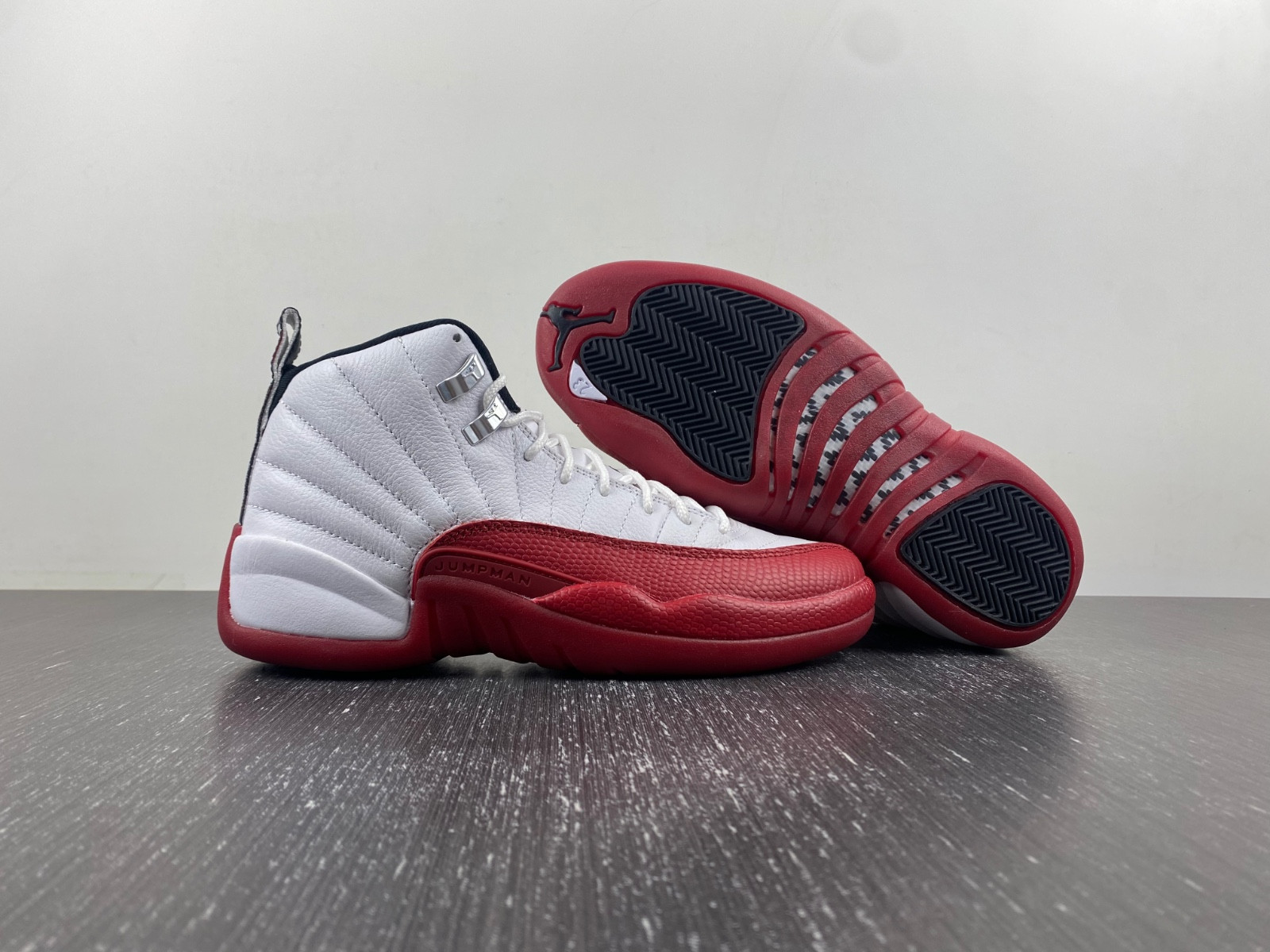 air jordan 12 cherry ct8013-116