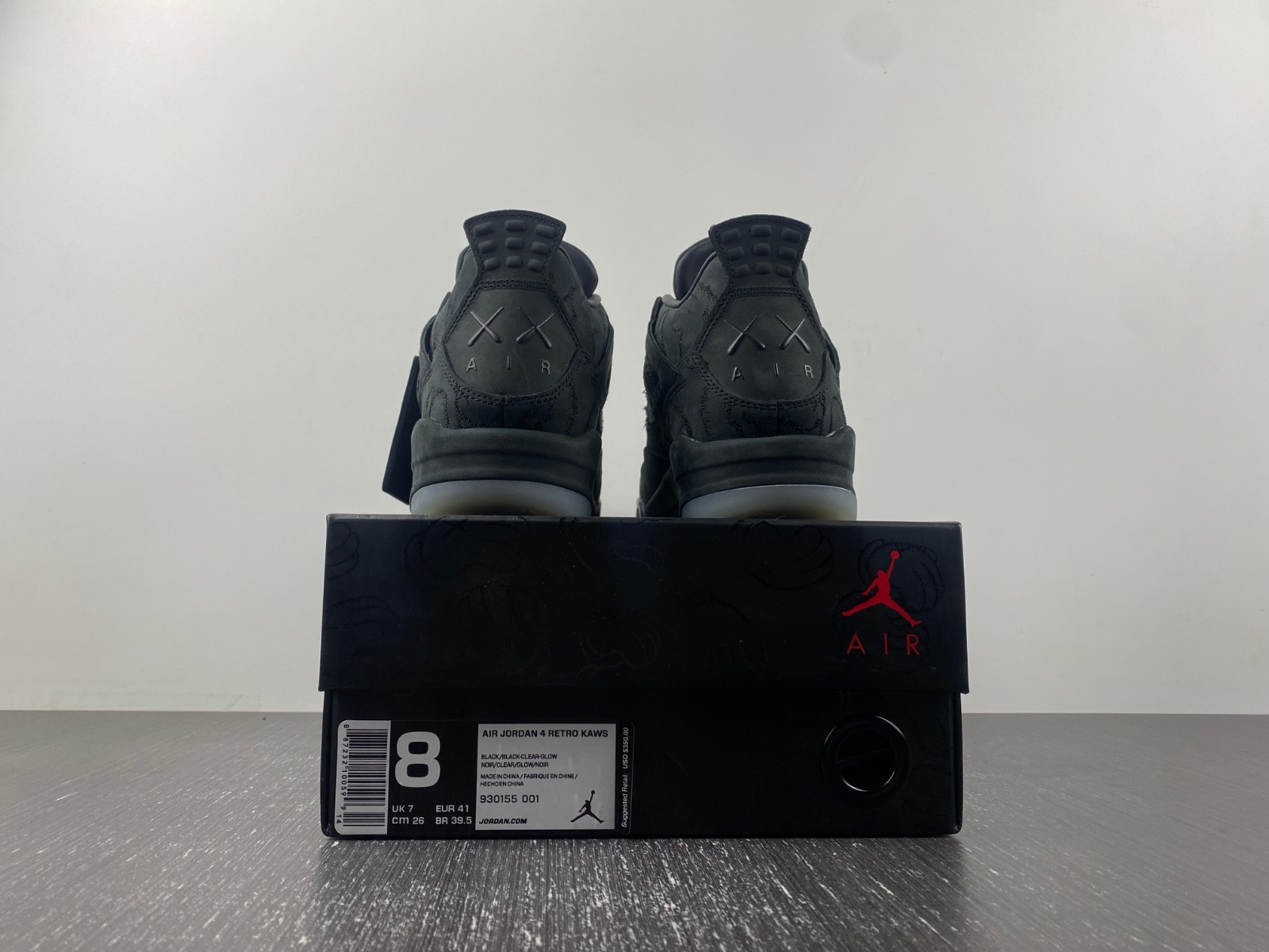 kaws x air jordan 4 retro 