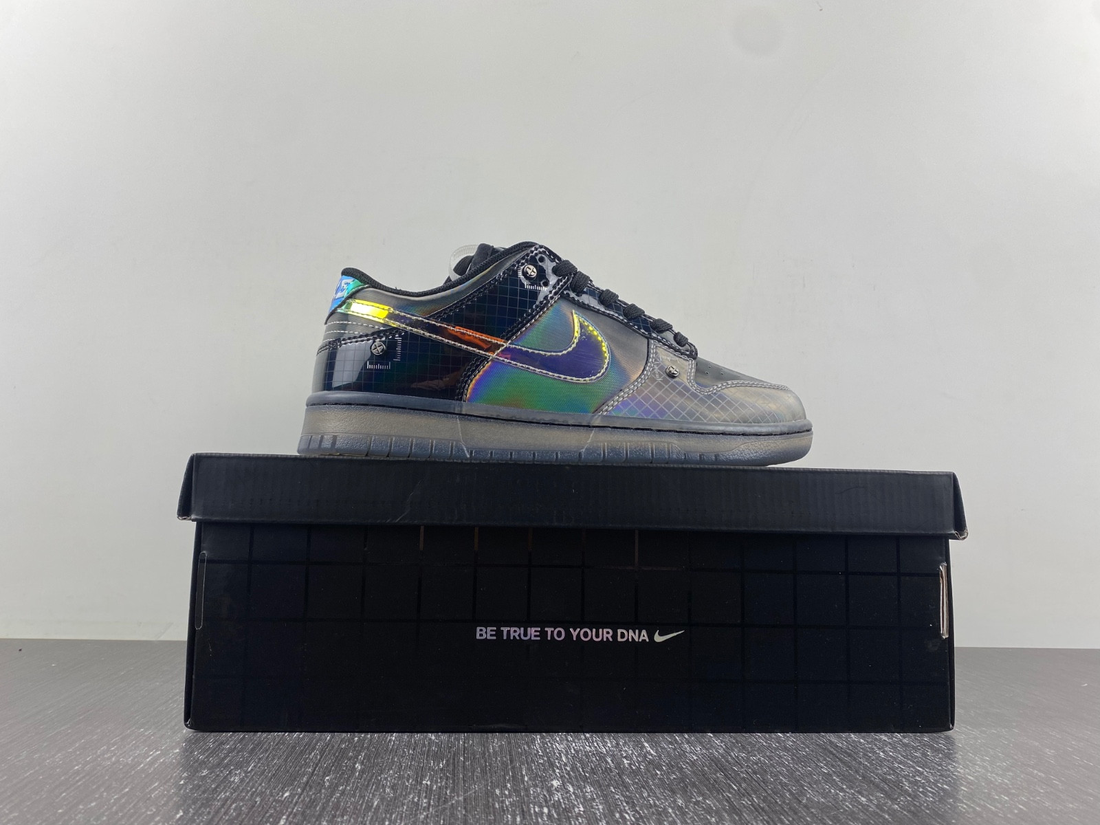 nike dunk low "hyperflat" black/grey fv3617-001