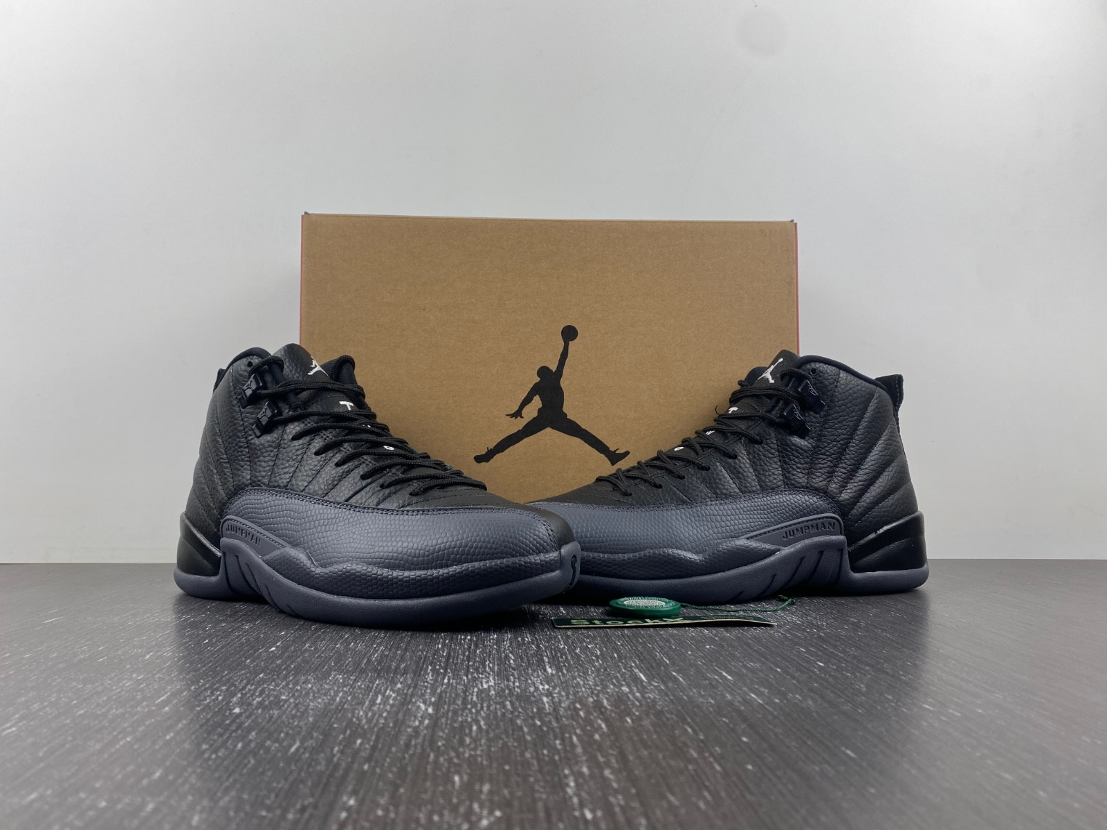 air jordan 12 black wolf grey ct8013-019