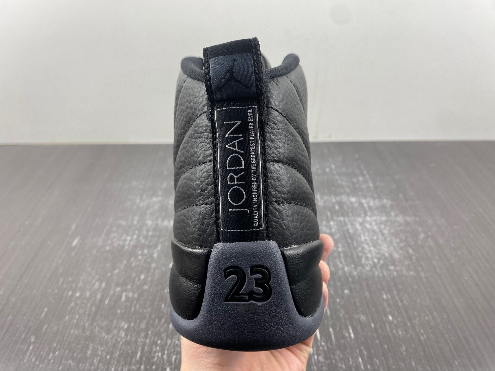 air jordan 12 black wolf grey ct8013-019