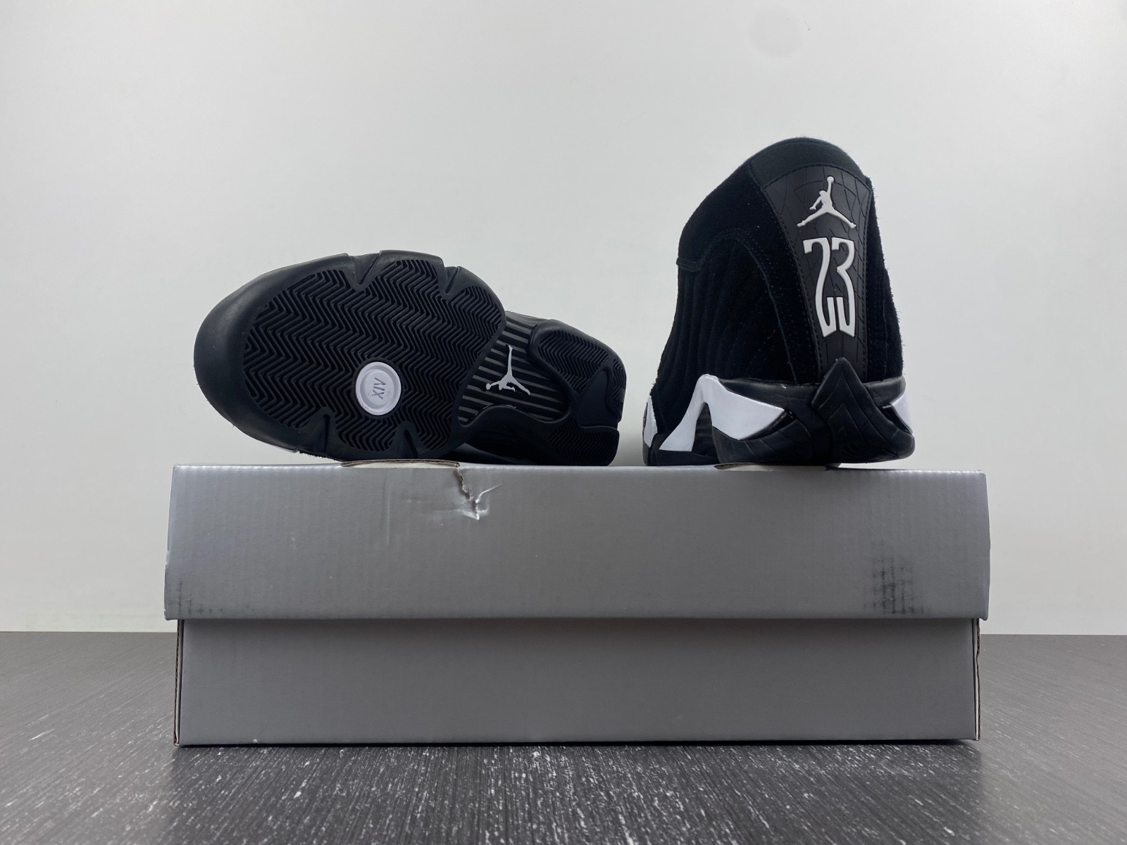 air jordan 14 black white university red 487471-016