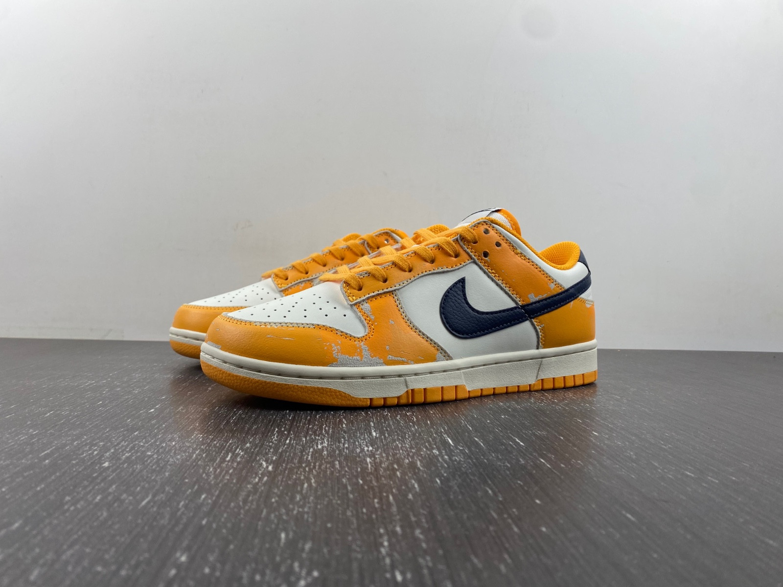 nike dunk low wear and tear - fn3418-100