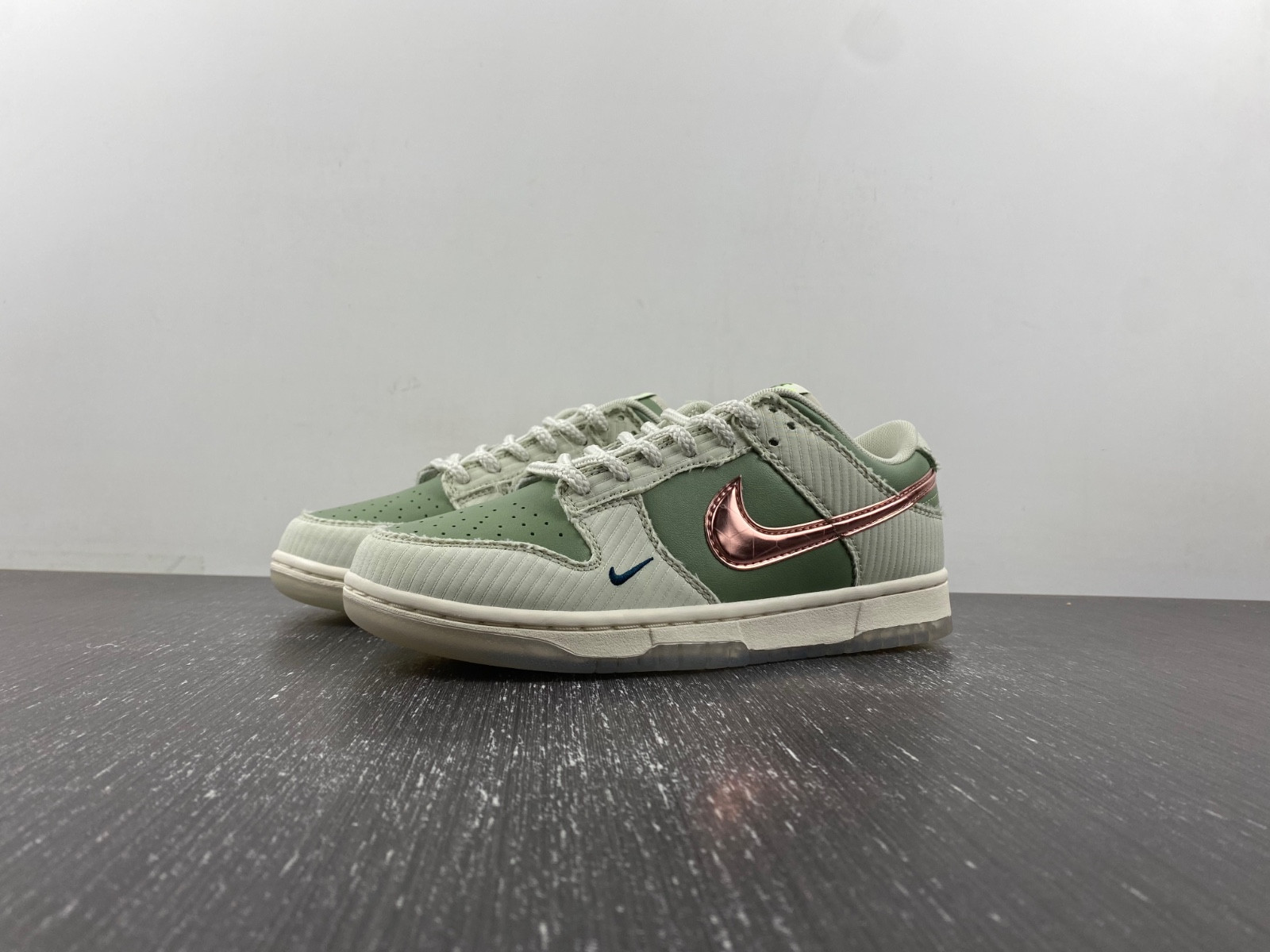 kyler murray x nike dunk low ''be 1 of one'' fq0269‑001