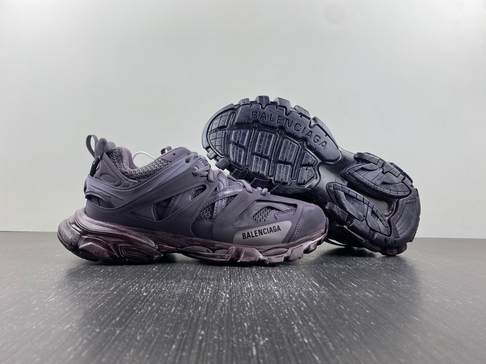 Ba*len*cia*ga track sneaker