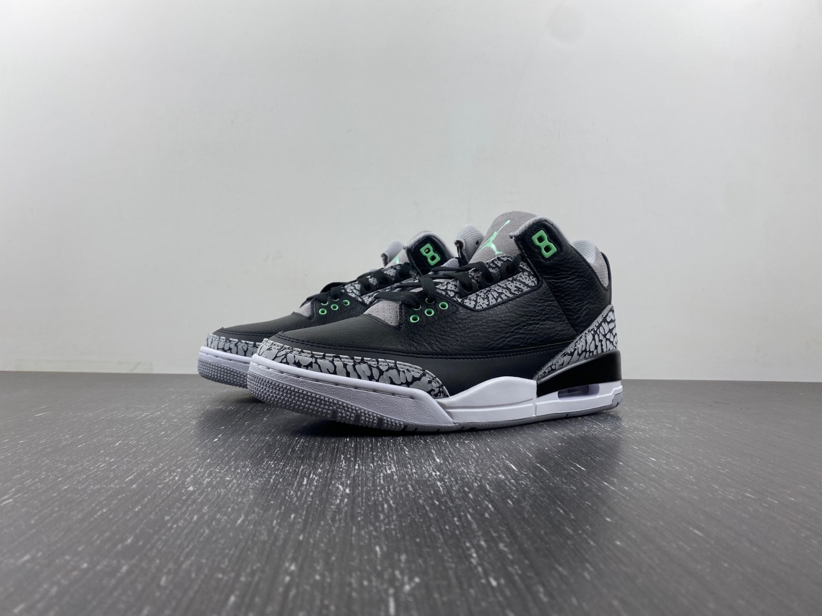 air jordan 3 "green glow" ct8532-031