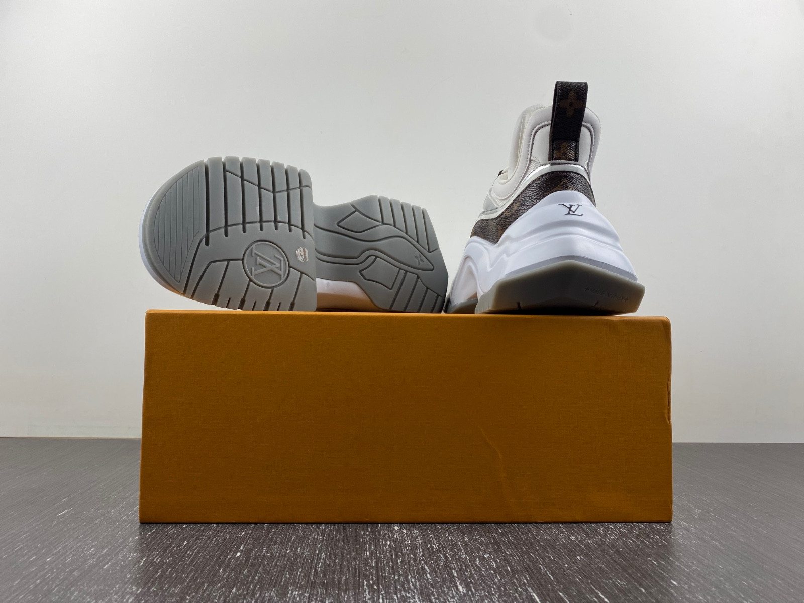 lwe archlight sneakers