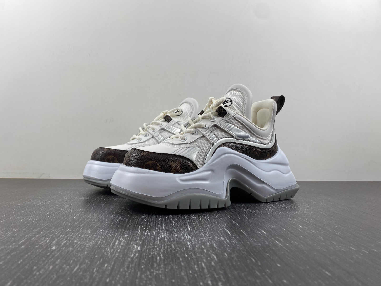 lwe archlight sneakers