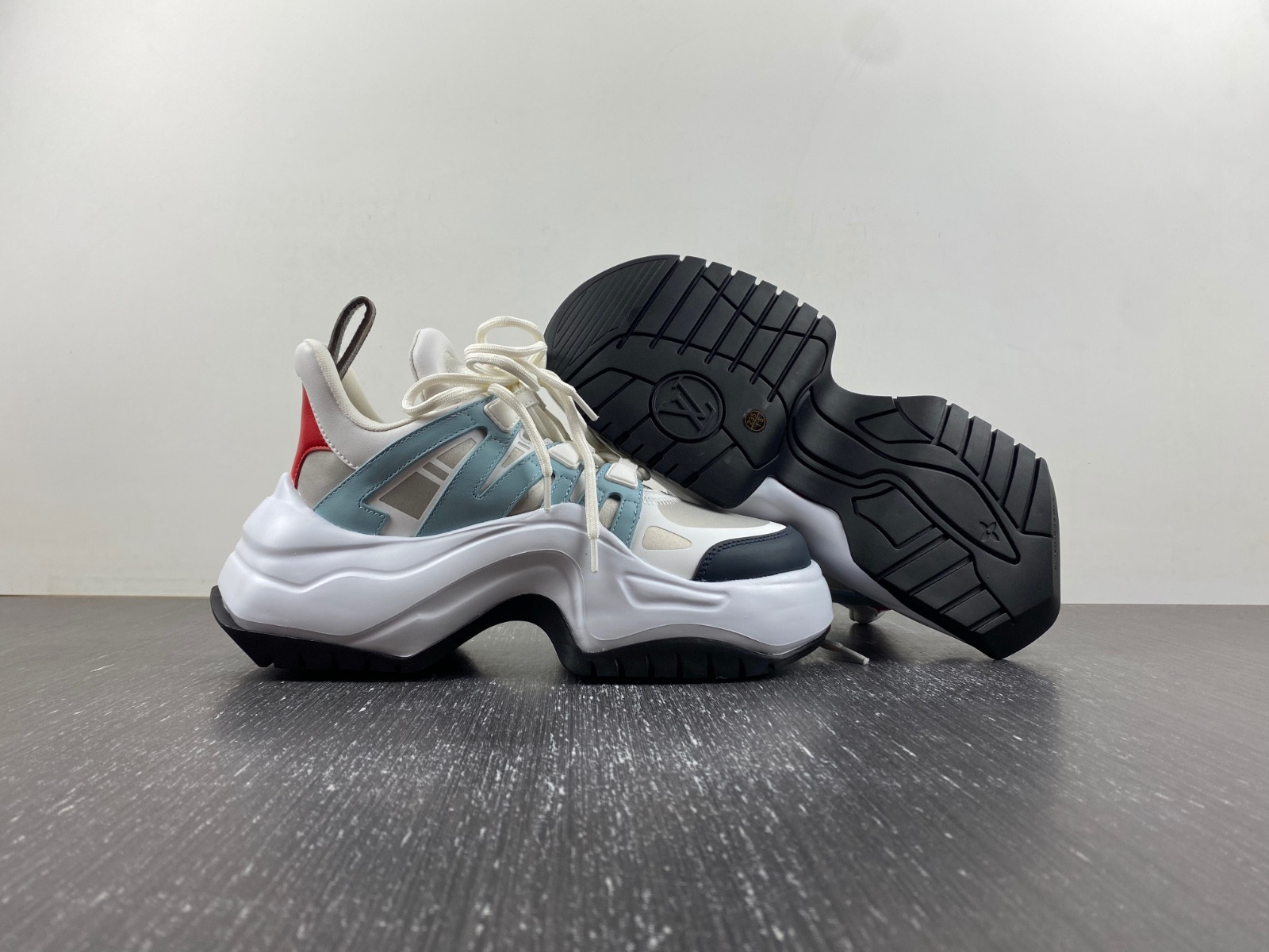 lwe archlight sneakers