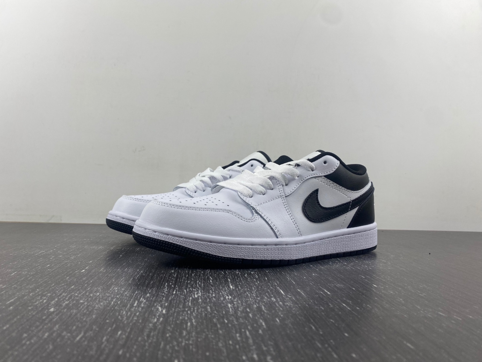 jordan 1 low white black men''s - 553558-132