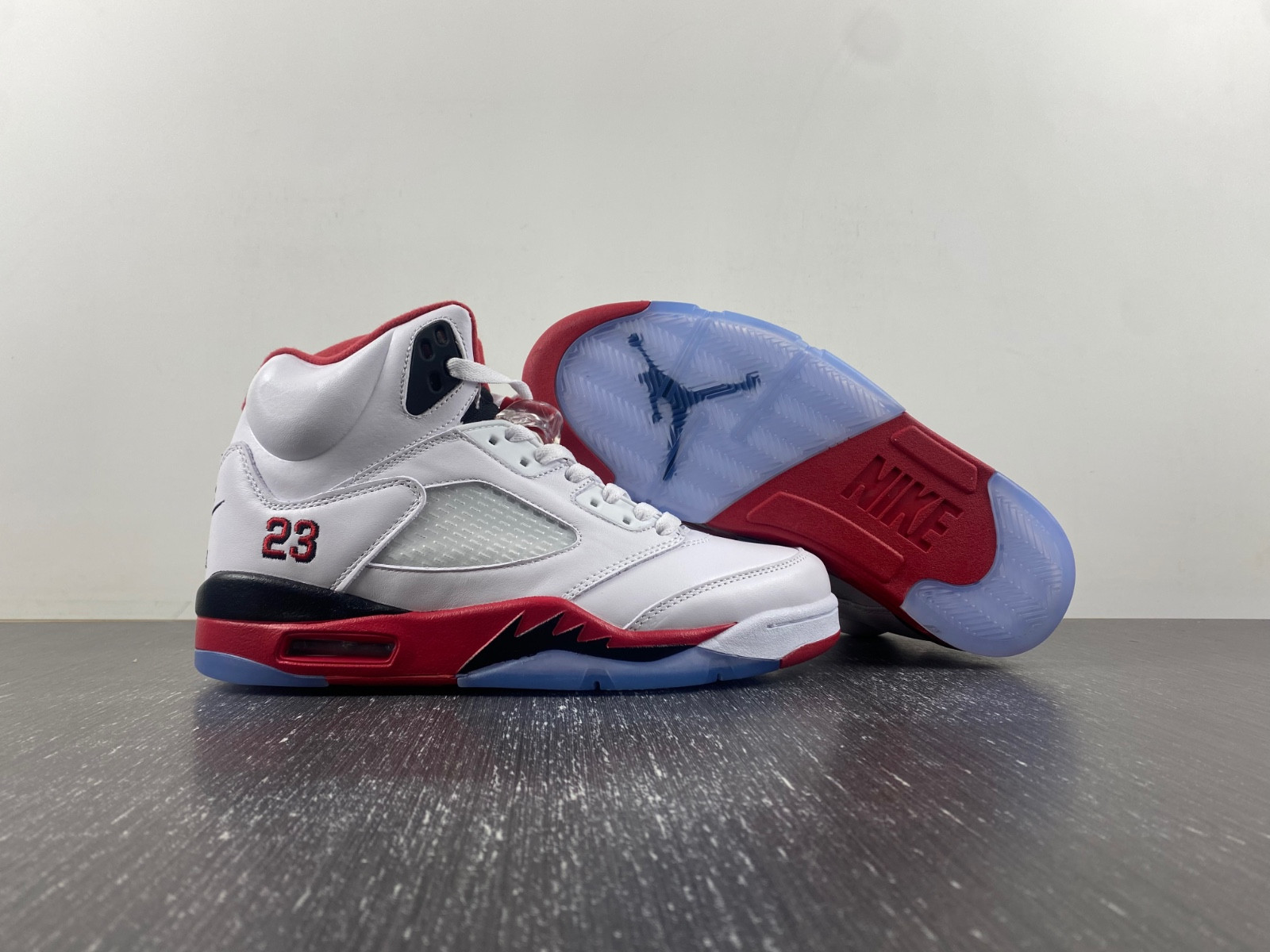 jordan 5 retro fire red black tongue (2013) men