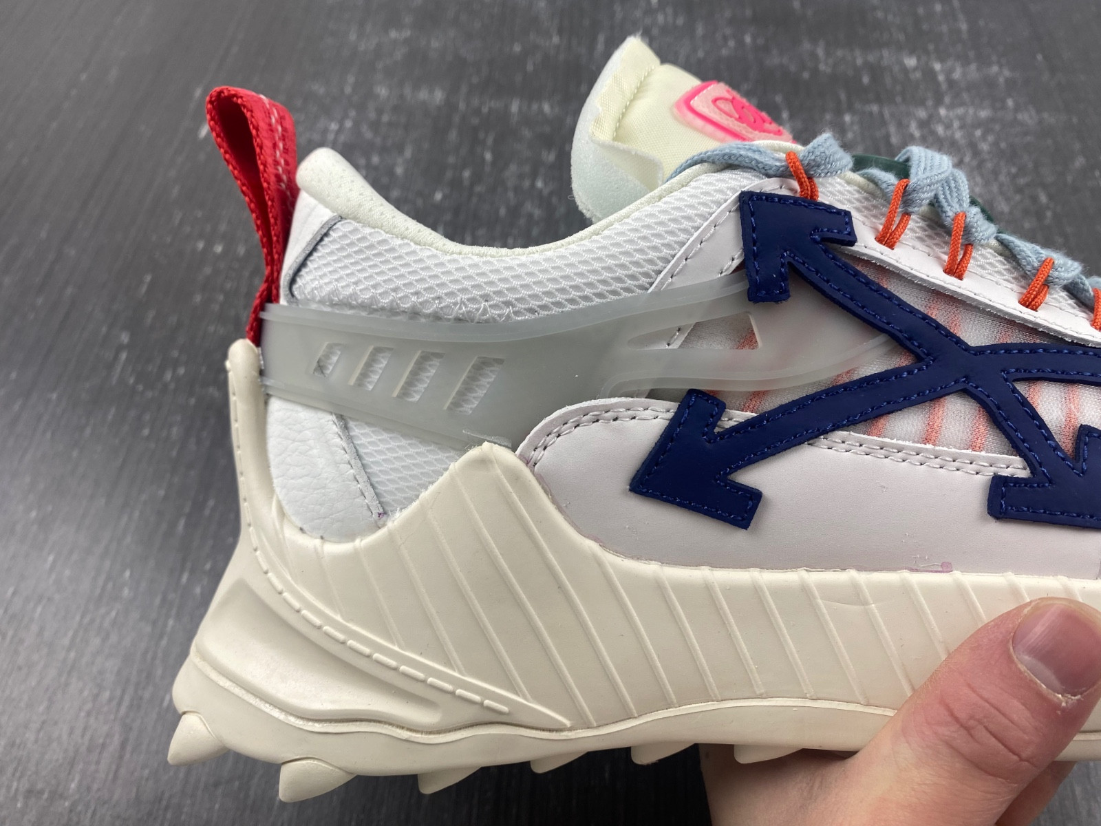 owt 19fw odsy-1000 sneakers