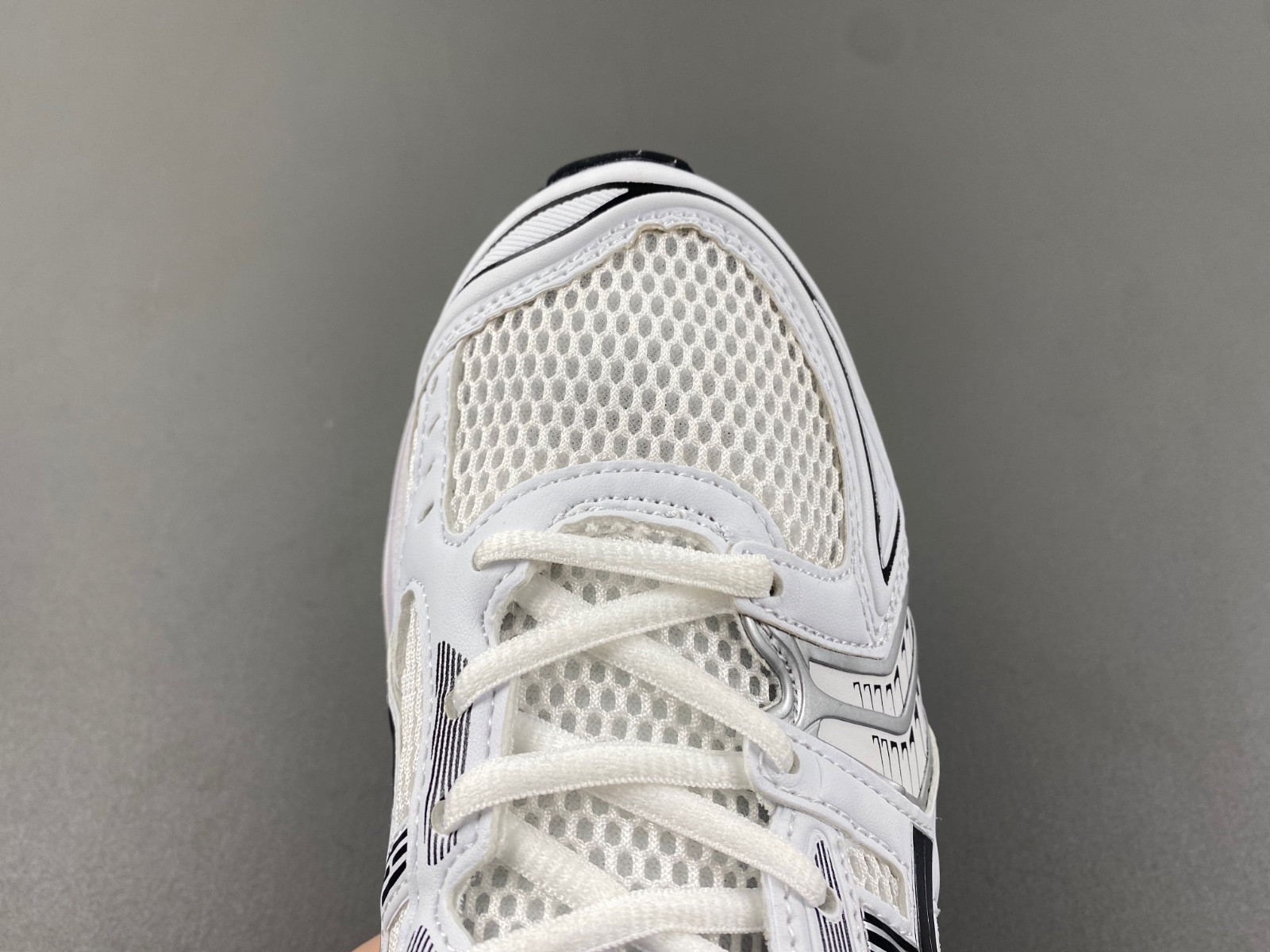 As*ic*s gel kayano 14 