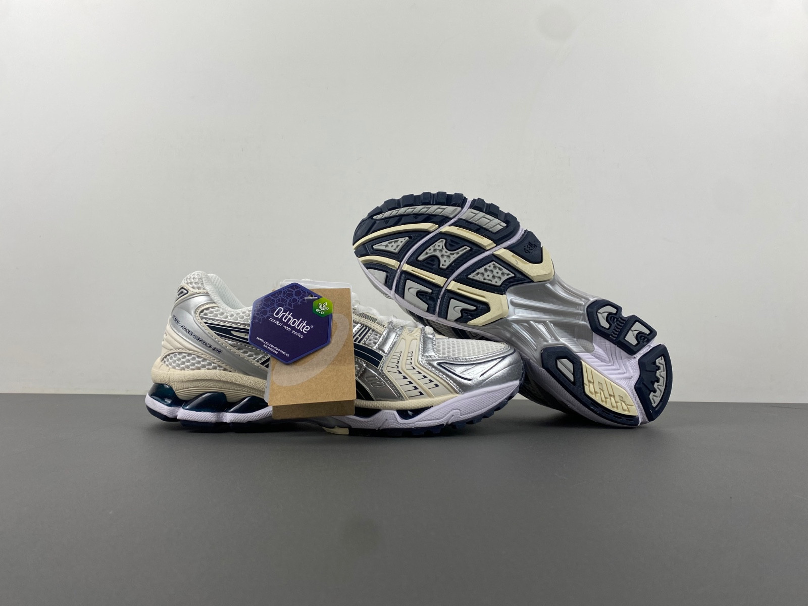 As*ic*s gel-kayano 14 white midnight (women