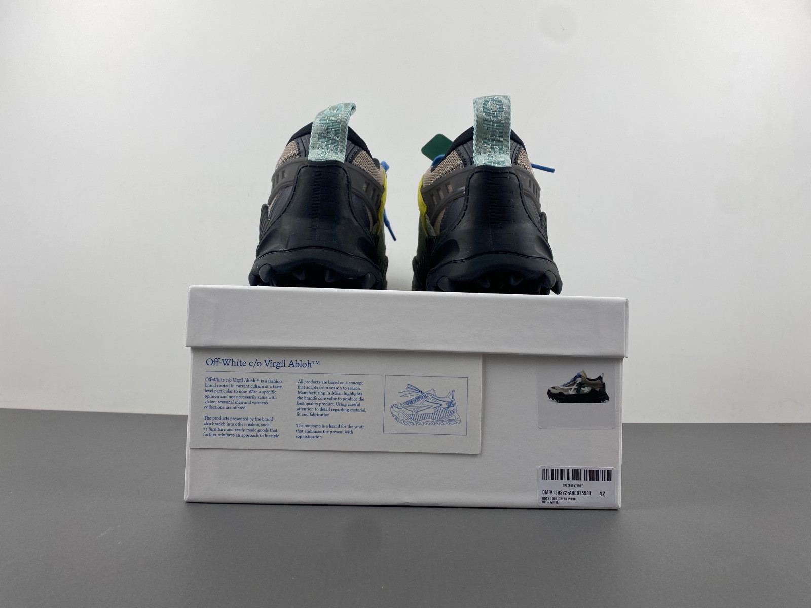 owt 19fw odsy-1000 sneakers