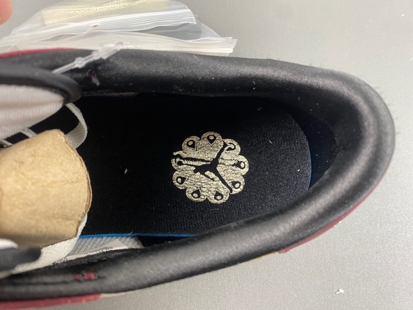 air jordan 1 low year of the dragon 2024 fj5735-100