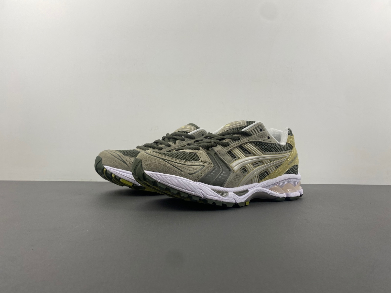 As*ic*s gel-kayano 14 green - 1201a161-300