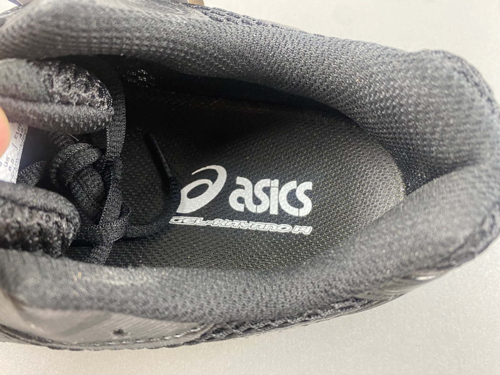 As*ic*s gel kayano 14 