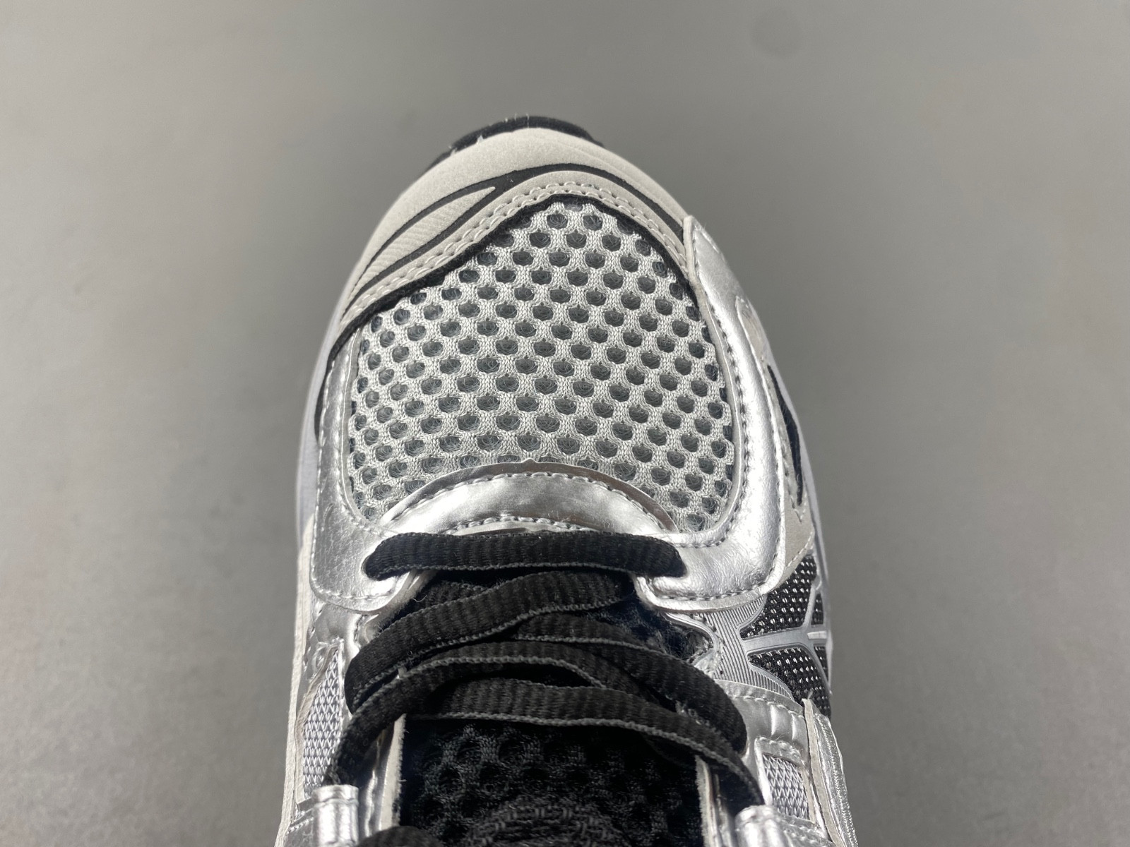 As*ic*s gel-kayano legacy pure silver men
