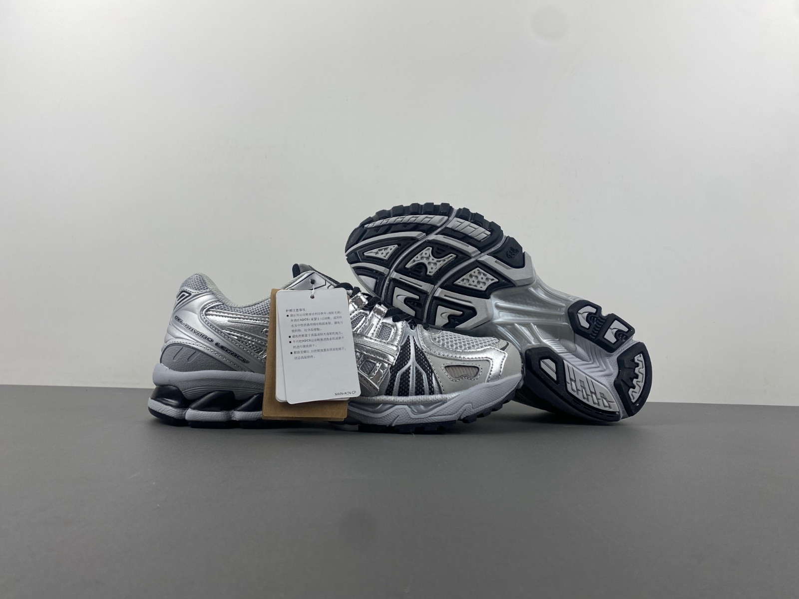 As*ic*s gel-kayano legacy pure silver men