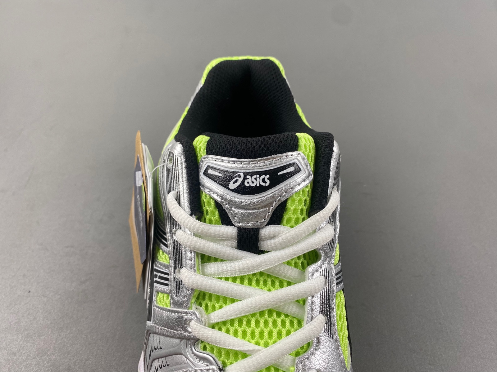 As*ic*s mesh-panelling lace-up sneakers 1202a056300