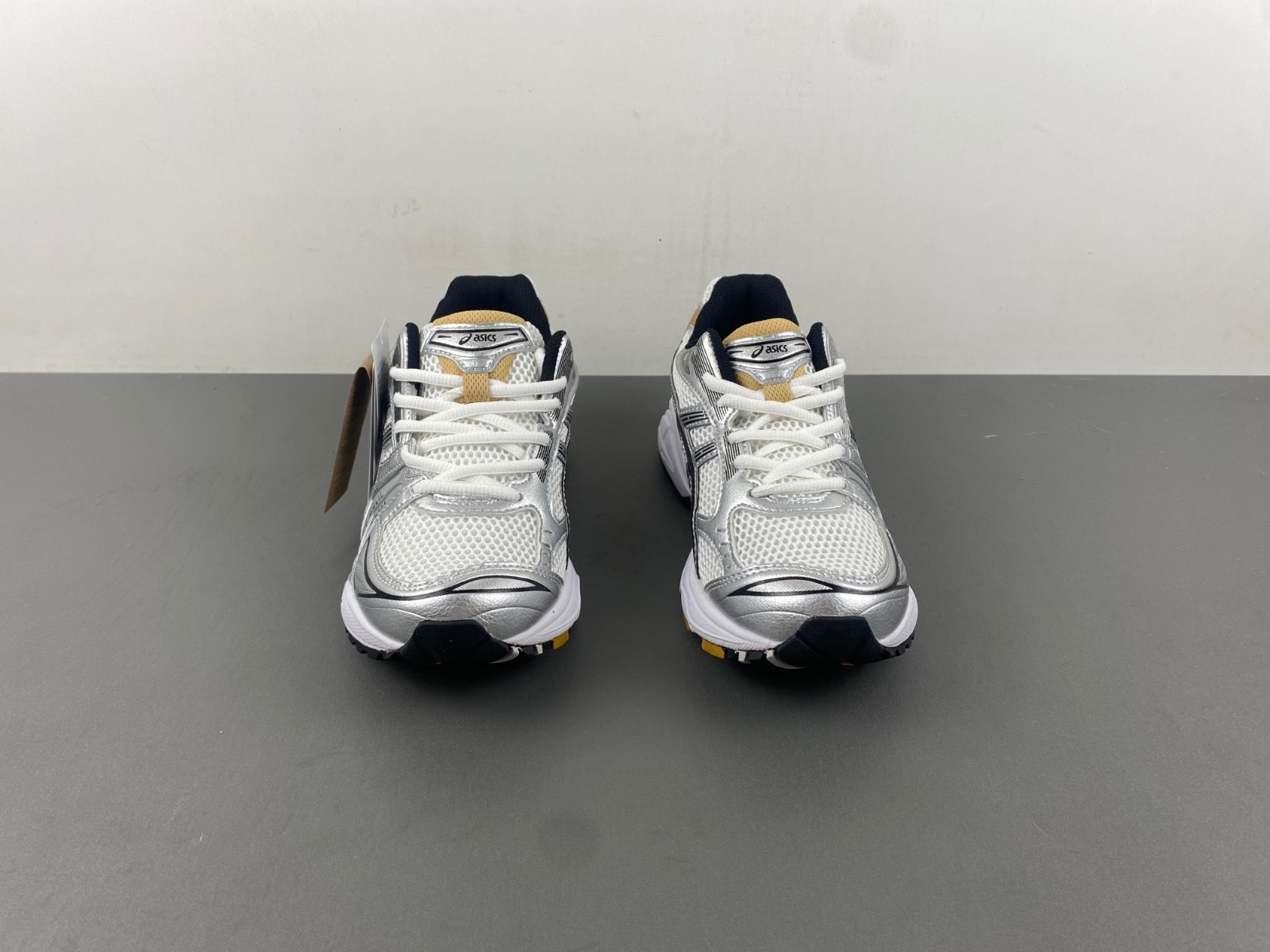 As*ic*s gel-kayano 14 pure gold (women