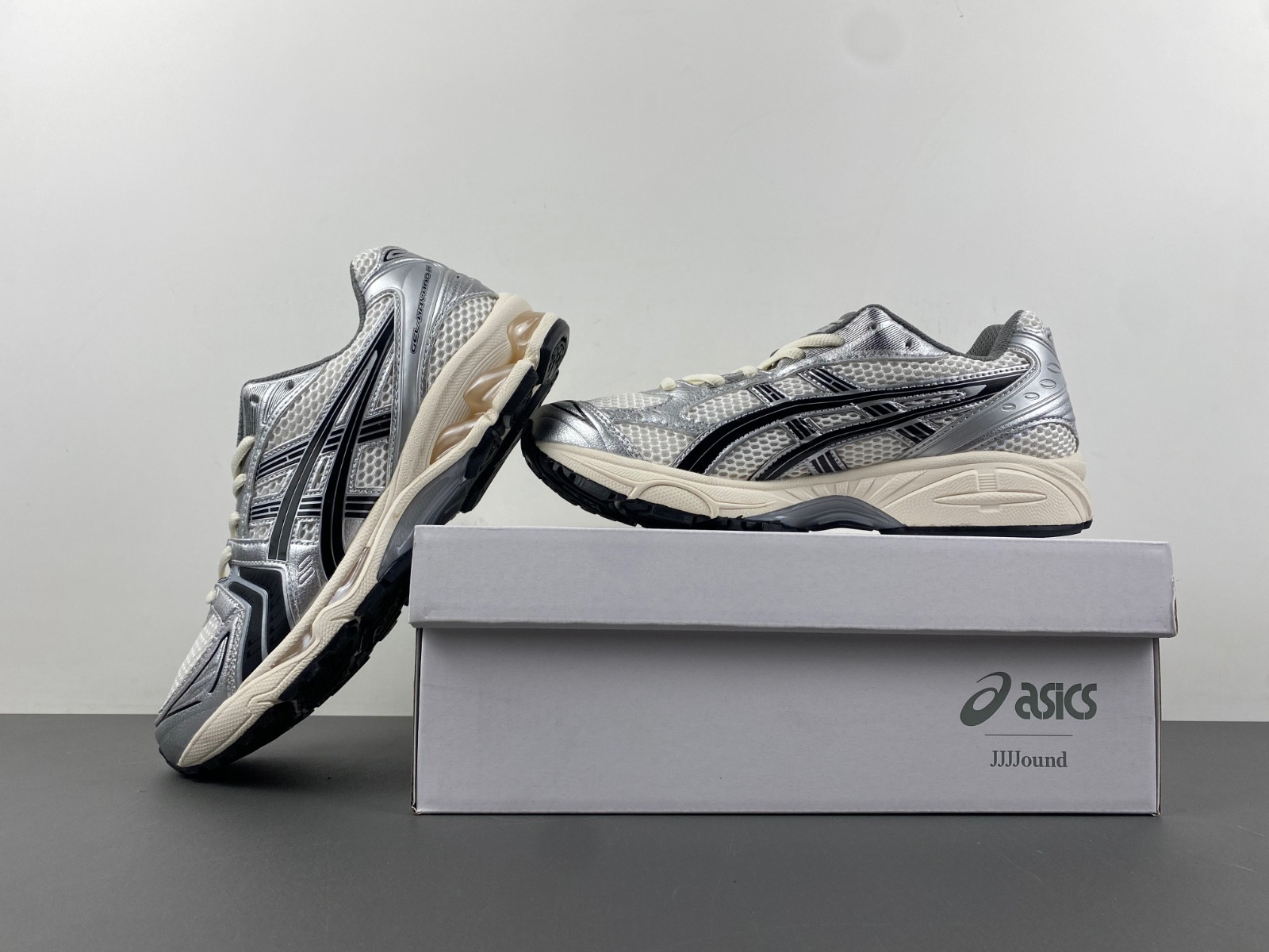 As*ic*s gel-kayano 14 jjjjound silver black 1201a457 101