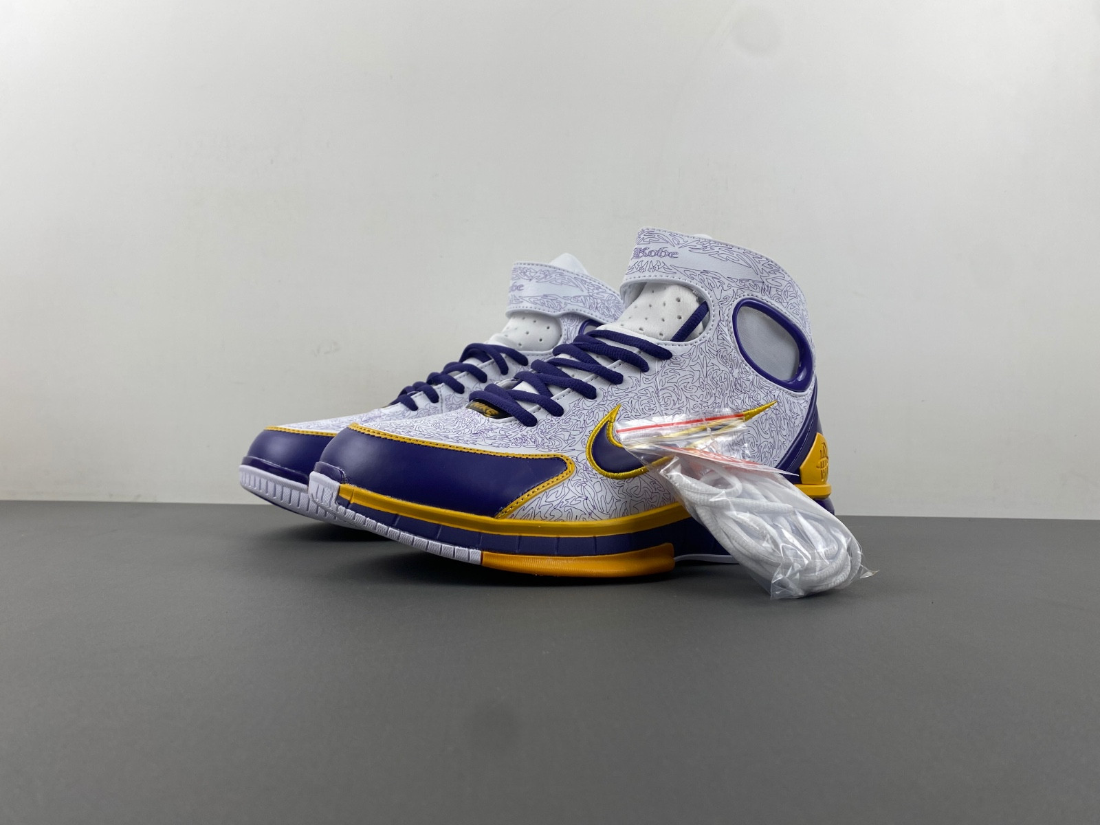 huarache 2k4 ''kobe laser'' 309957-153