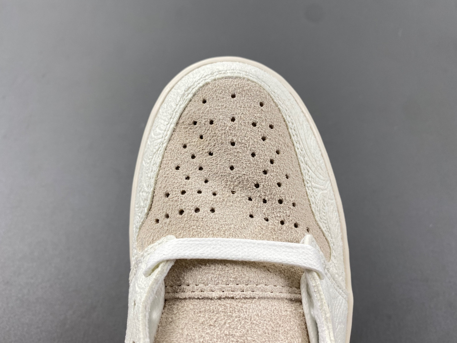 jordan 1 retro low og chris paul men