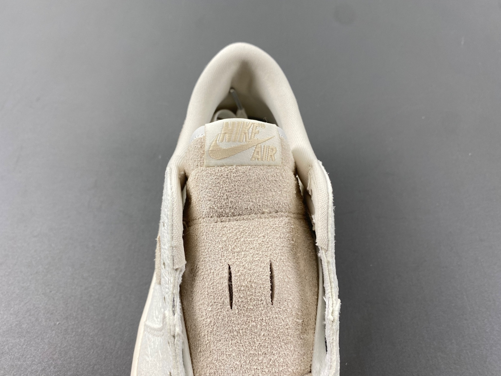 jordan 1 retro low og chris paul men