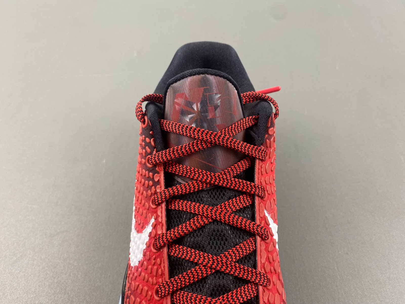 kobe 6 protro challenge red/black-white dh9888-600