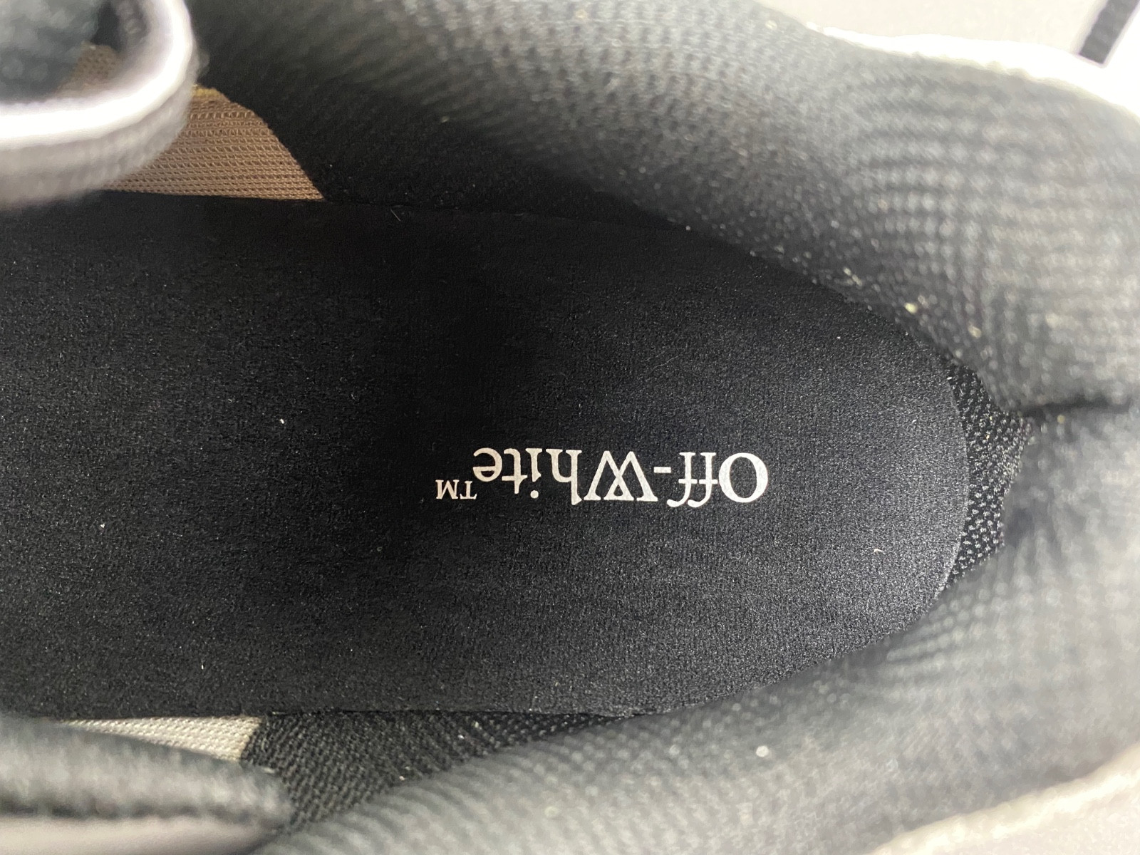 owt ow be right back sneakers