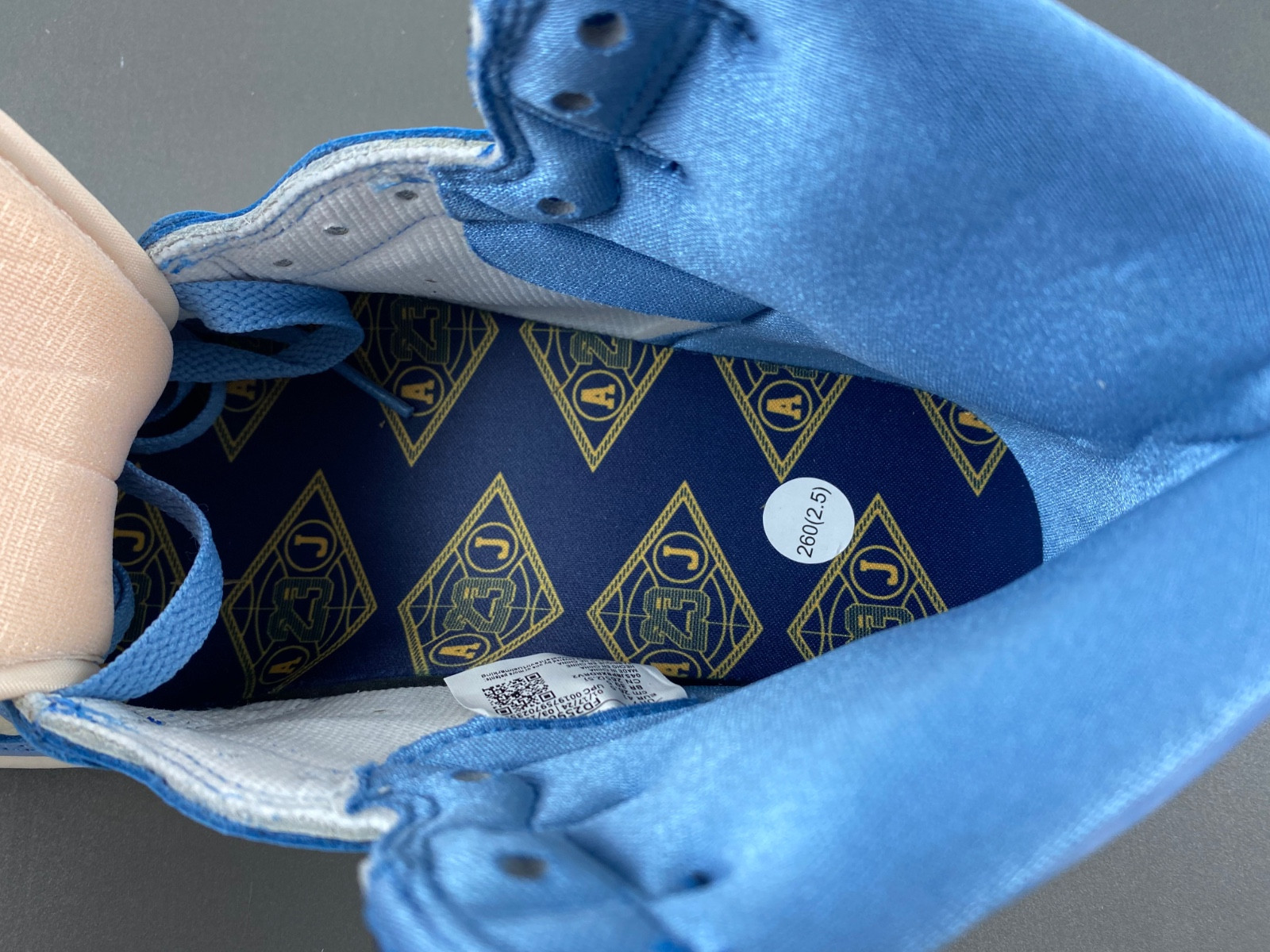 air jordan 1 high og first in flight fd2596-400