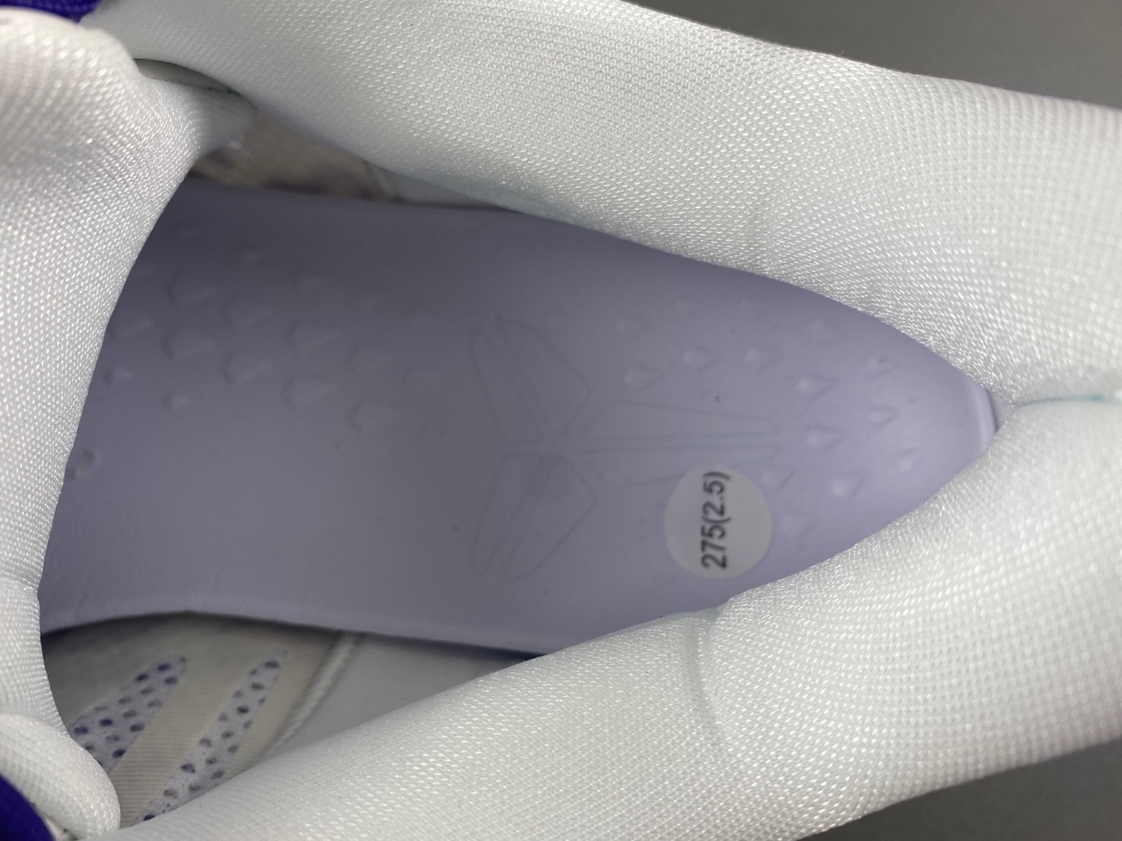 nike kobe 8 protro "white/court purple" fq3549-100