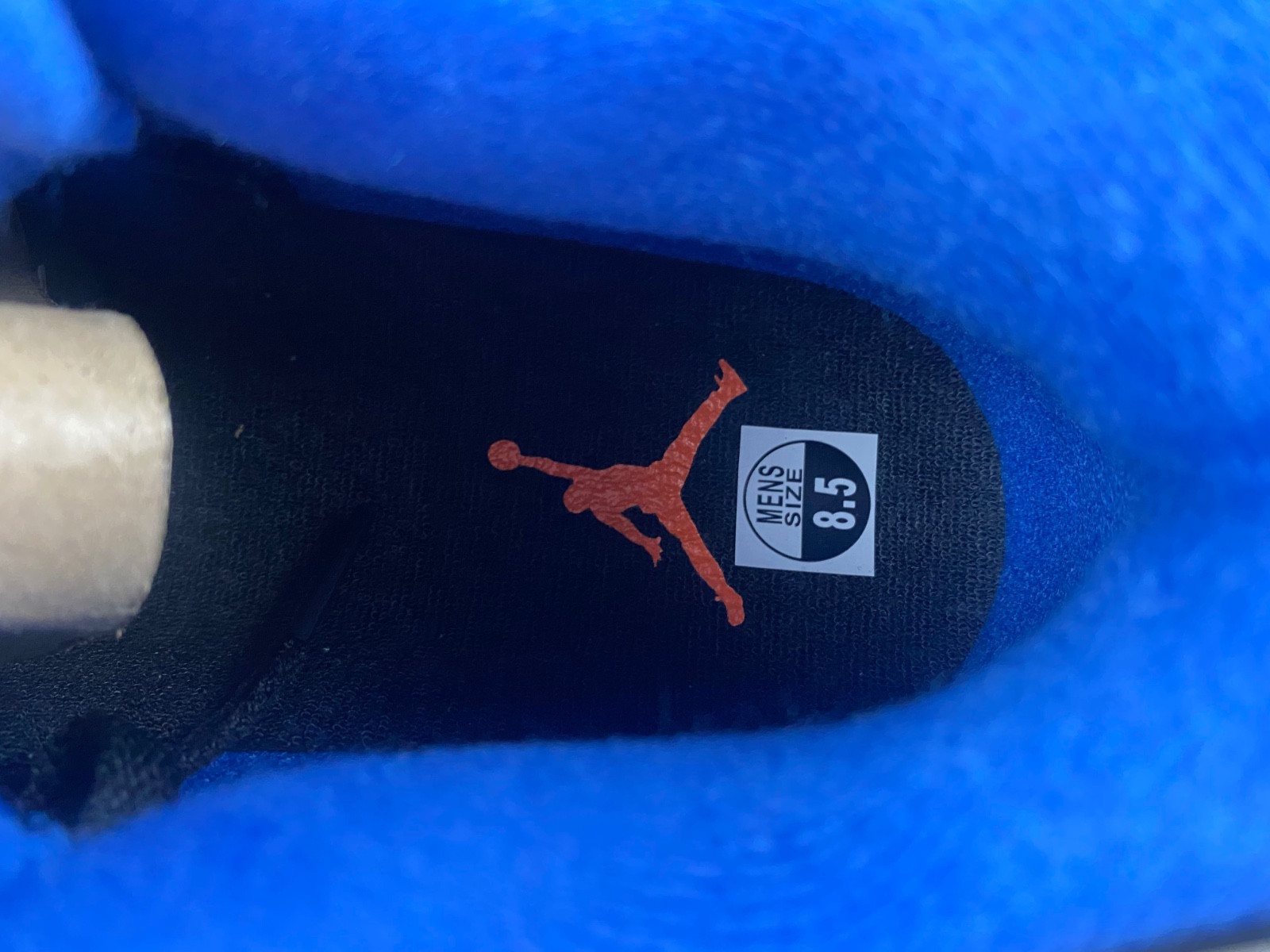 jordan 4 retro cavs men